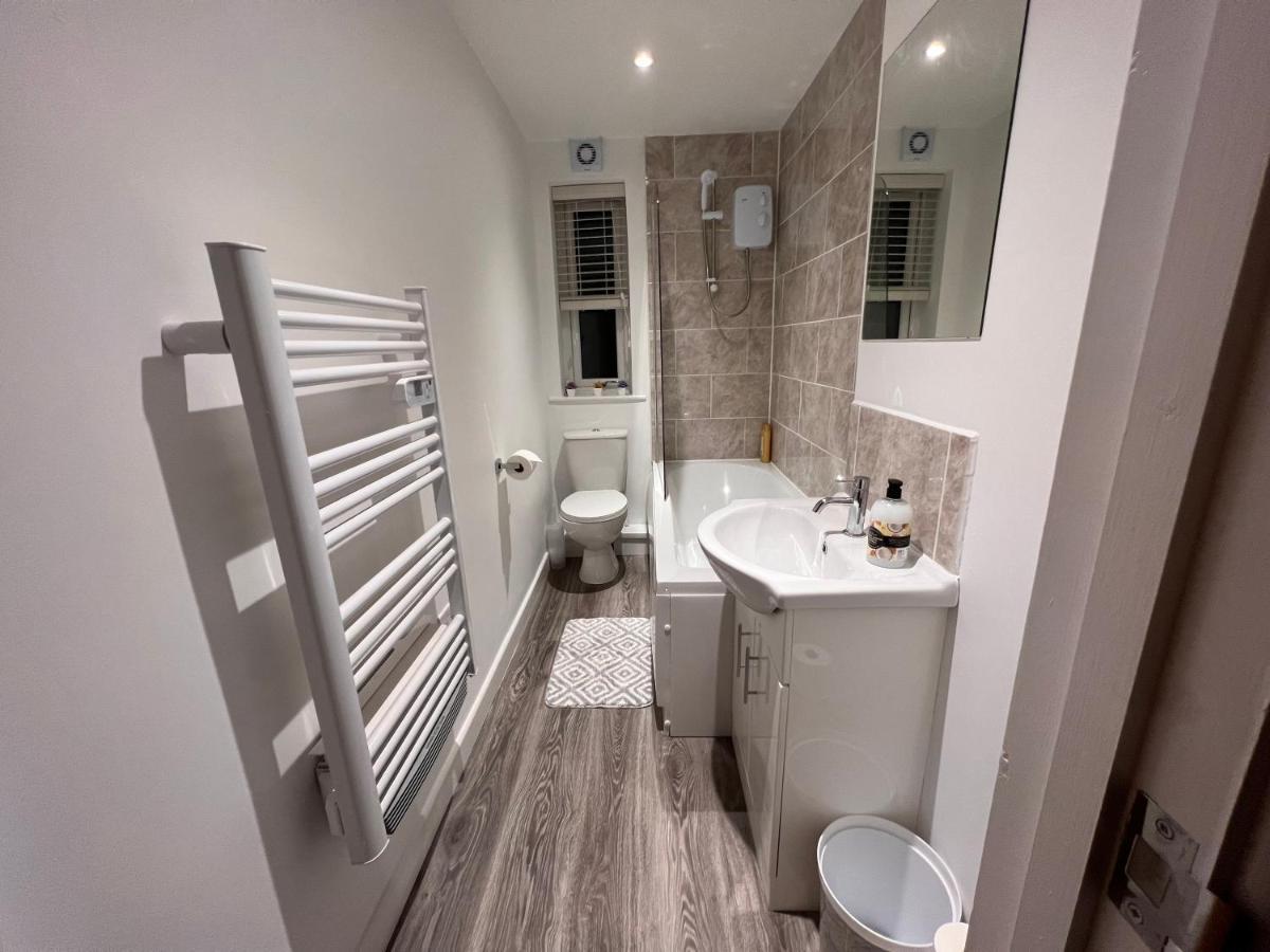 Ferienwohnung Superb Modern Flat In Northampton, Parking &Ev Exterior foto