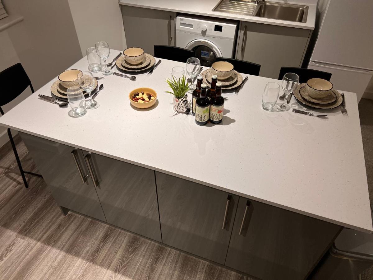 Ferienwohnung Superb Modern Flat In Northampton, Parking &Ev Exterior foto