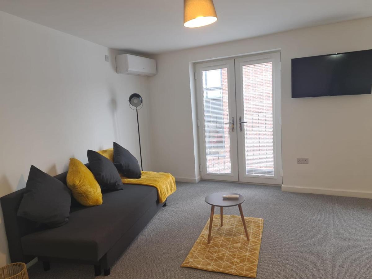 Ferienwohnung Superb Modern Flat In Northampton, Parking &Ev Exterior foto